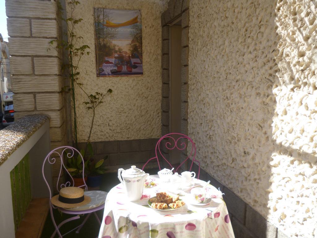 Chambres D'Hotes La Rose Des Vents Ginestas Luaran gambar