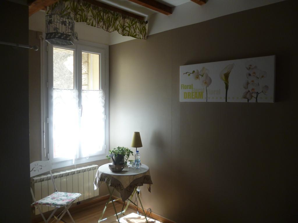 Chambres D'Hotes La Rose Des Vents Ginestas Luaran gambar